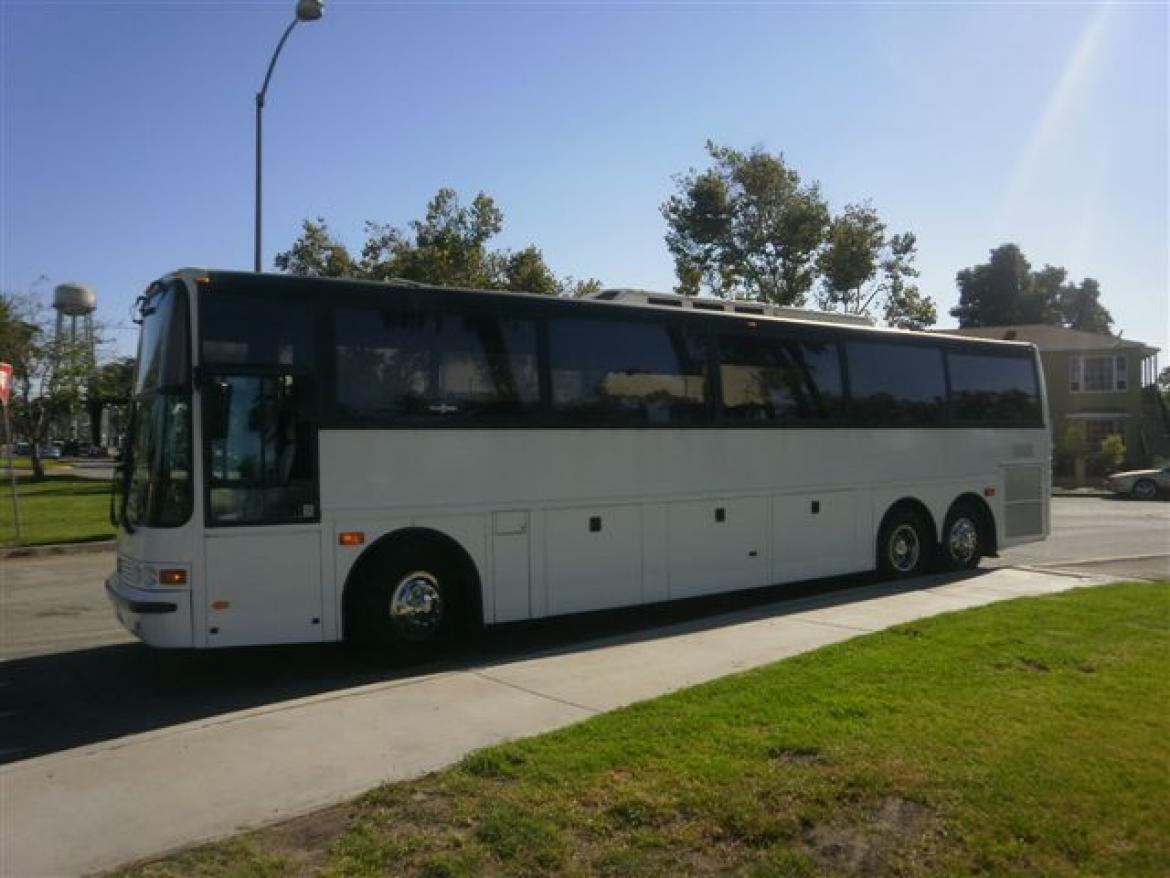 Photo of Limo Bus for sale: 1998 Van Hool M11