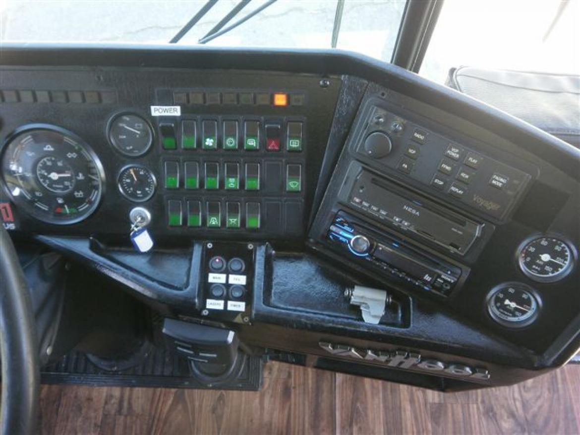 Photo of Limo Bus for sale: 1998 Van Hool M11