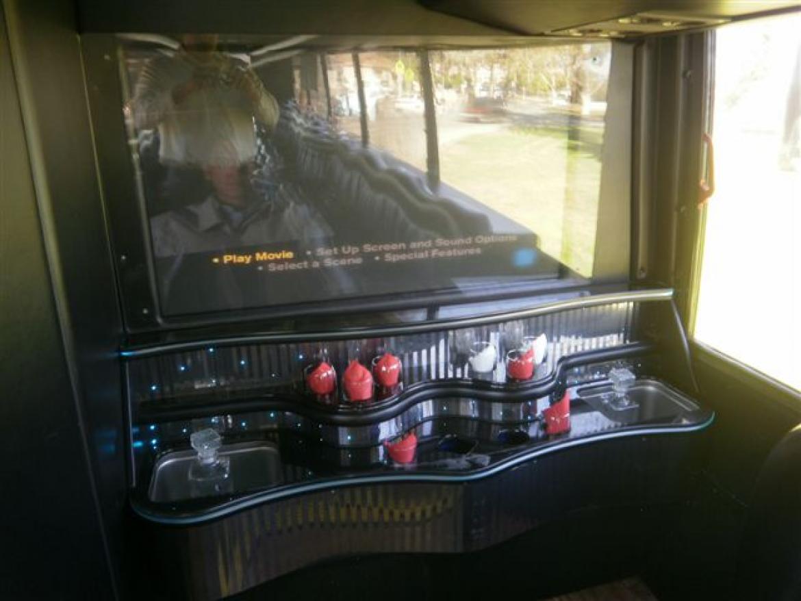 Photo of Limo Bus for sale: 1998 Van Hool M11