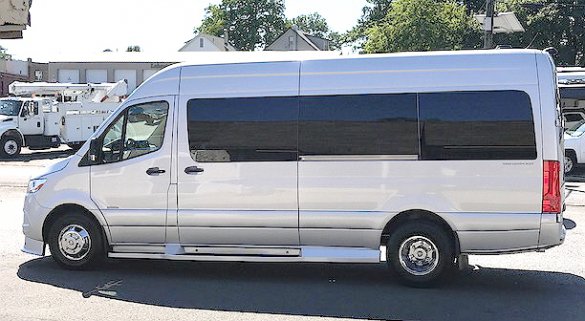 2019 Mercedes-Benz 3500, 170" Sprinter for Sale in oaklyn, NJ - Main Photo