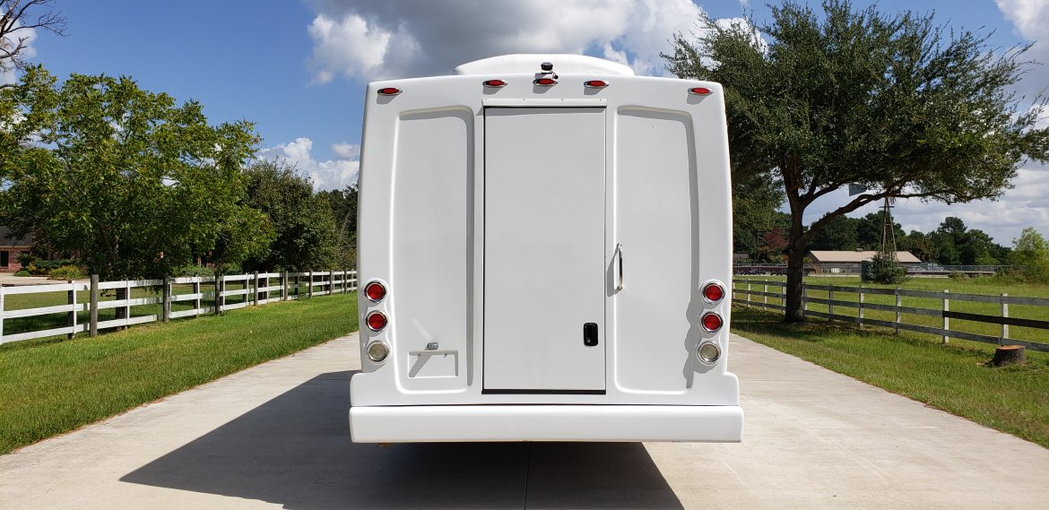 Limo Bus for Sale in Houston, TX - Photo 8