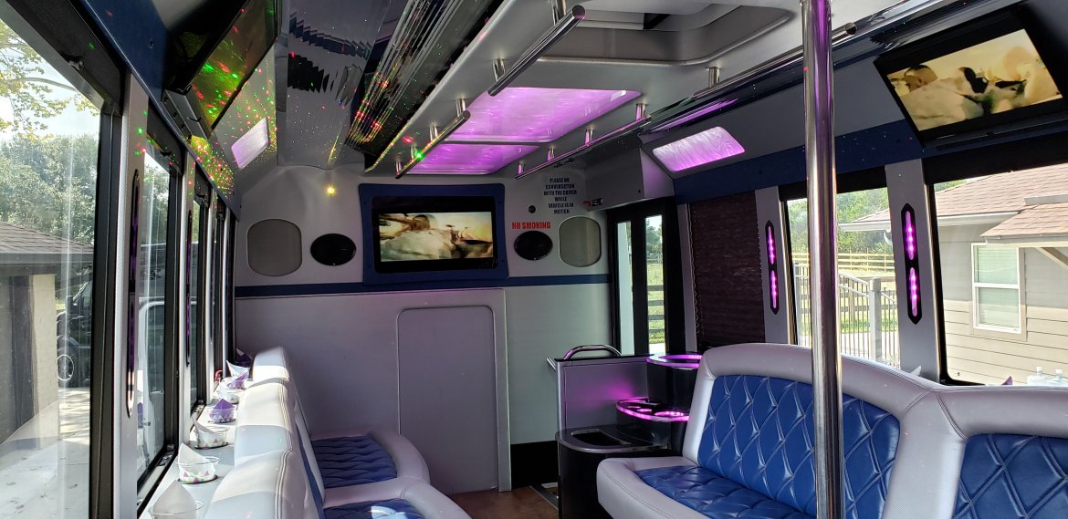 Limo Bus for Sale in Houston, TX - Photo 15