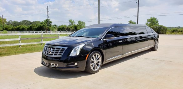 2013 Cadillac XTS Limousine for Sale in Houston, TX - Photo 3