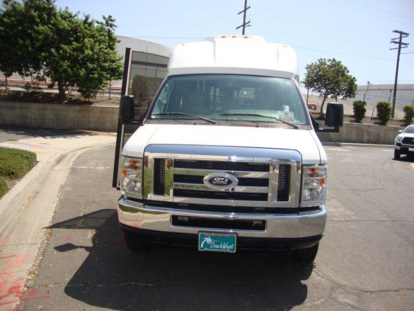2015 Ford VanTerra E-350 Paratransit Shuttle Bus for Sale in CARSON, CA - Photo 2