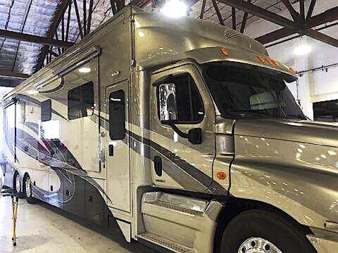 Luxury Coach for sale: 2012 Freightliner Renegade IKON 45" by Kibbi, LLC