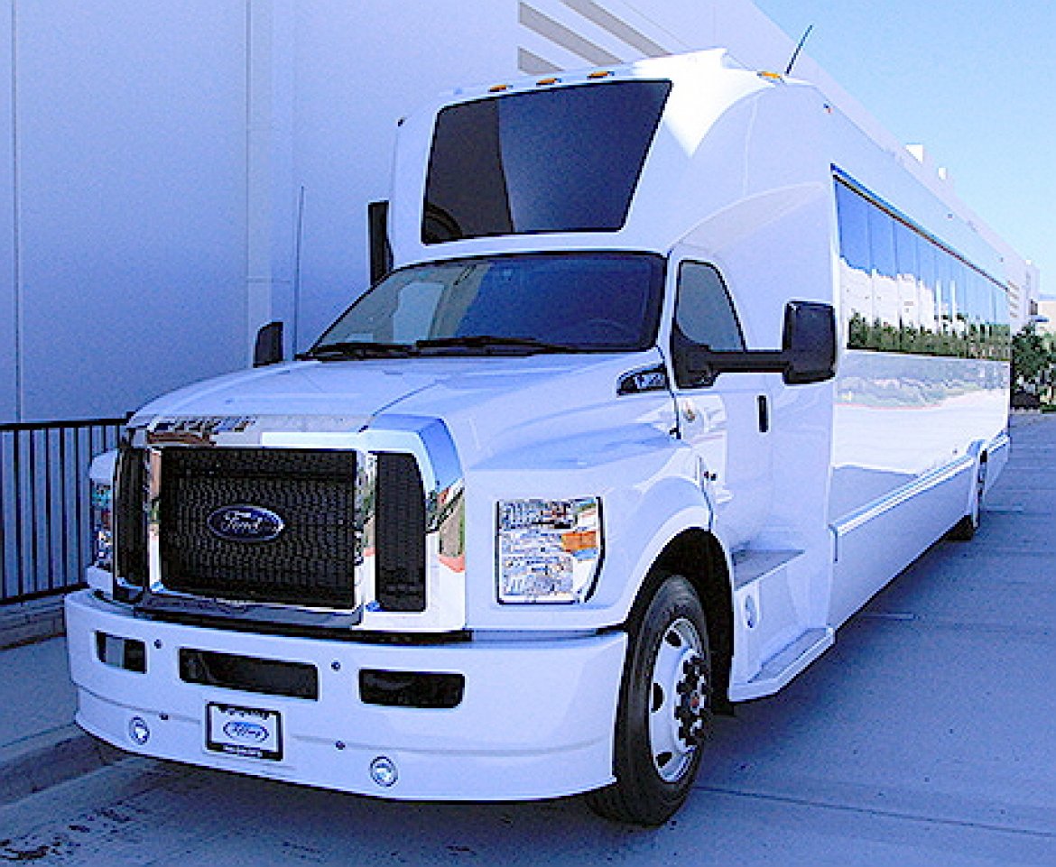 Shuttle Bus for Sale in oaklyn, NJ - Photo 12