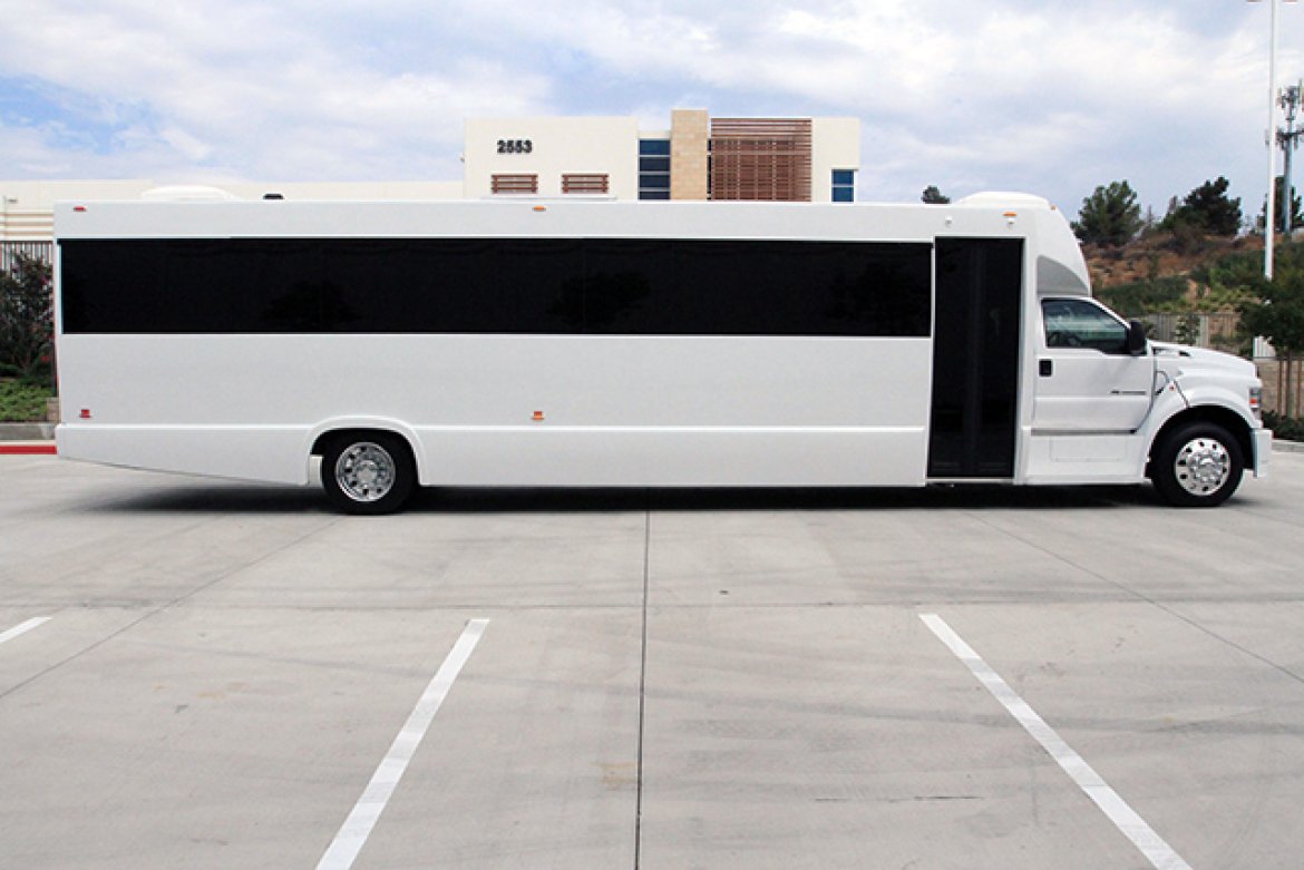 Shuttle Bus for Sale in oaklyn, NJ - Photo 10