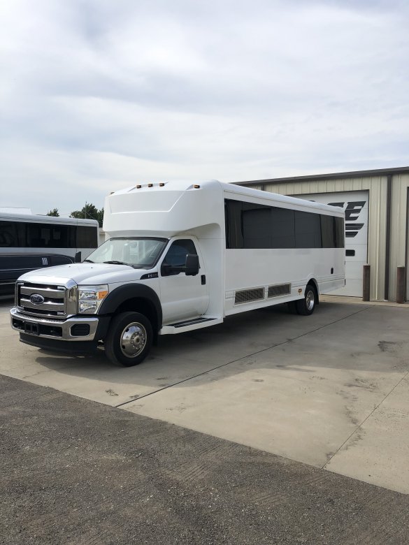 2015 Ford F-550 Limo Bus for Sale in NORTH EAST, PA - Photo 3