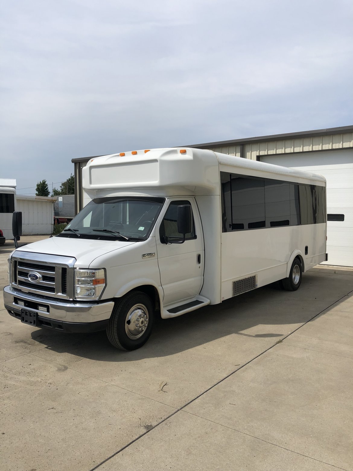 Limo Bus for Sale in NORTH EAST, PA - Photo 6