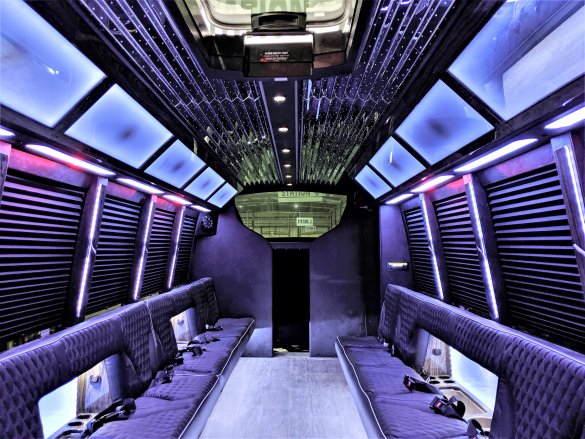 2019 Ford f450 Limo Bus for Sale in springfield, MO - Main Photo