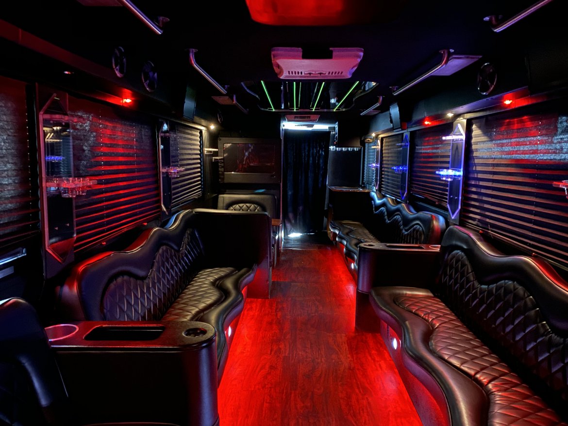 Limo Bus for Sale in Westport, MA - Photo 10