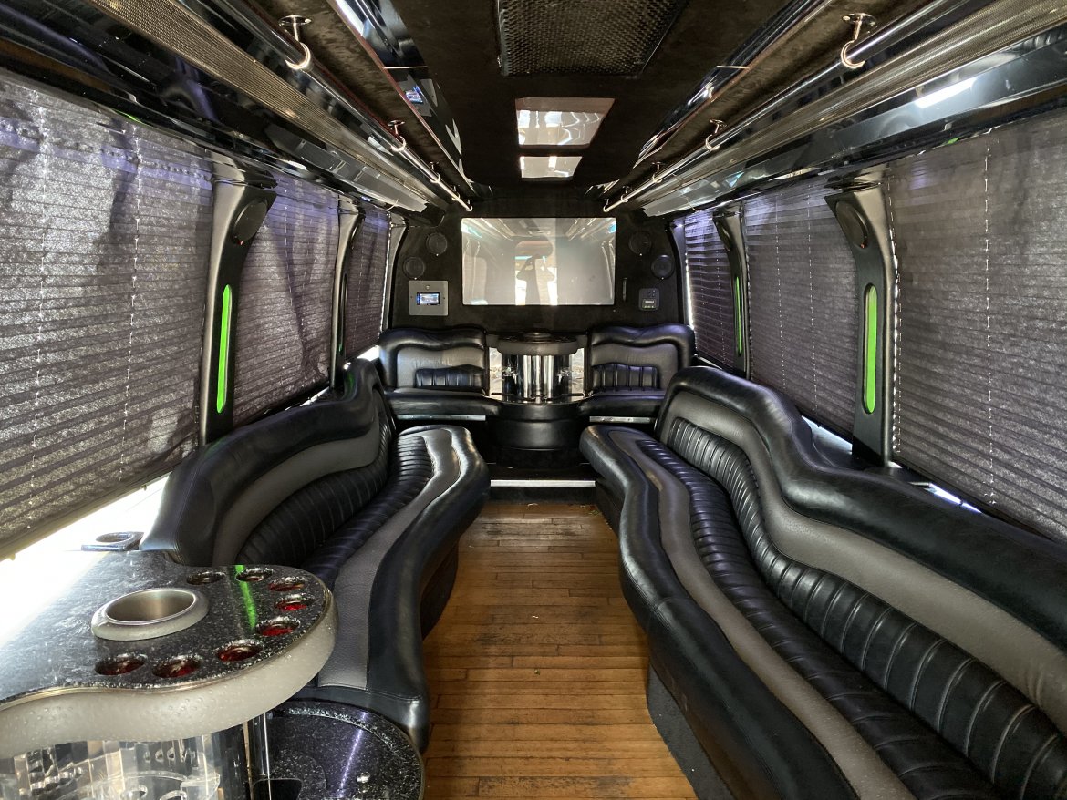 Limo Bus for Sale in Westport, MA - Photo 9