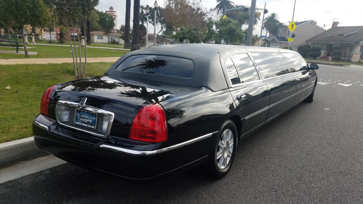 Photo of Limousine for sale: 2010 Lincoln Town Car 120&quot; by Tiffany