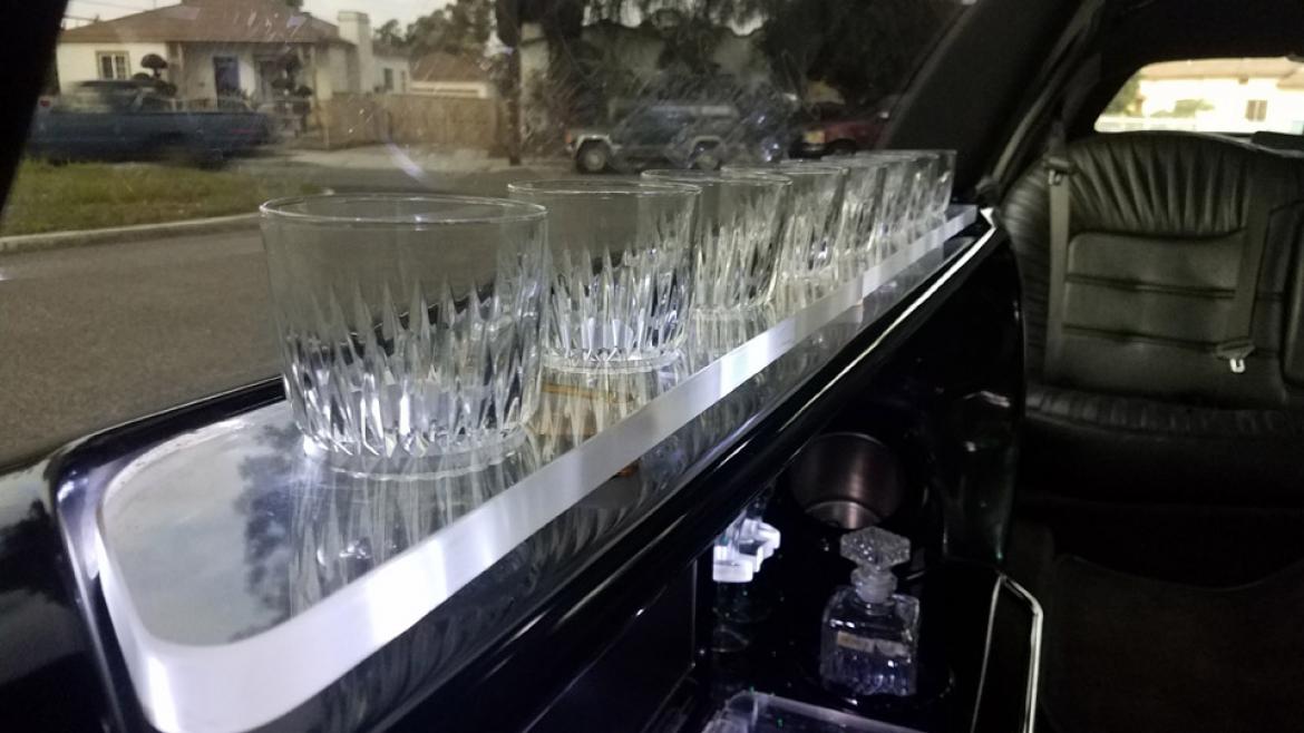 Photo of Limousine for sale: 2010 Lincoln Town Car 120&quot; by Tiffany