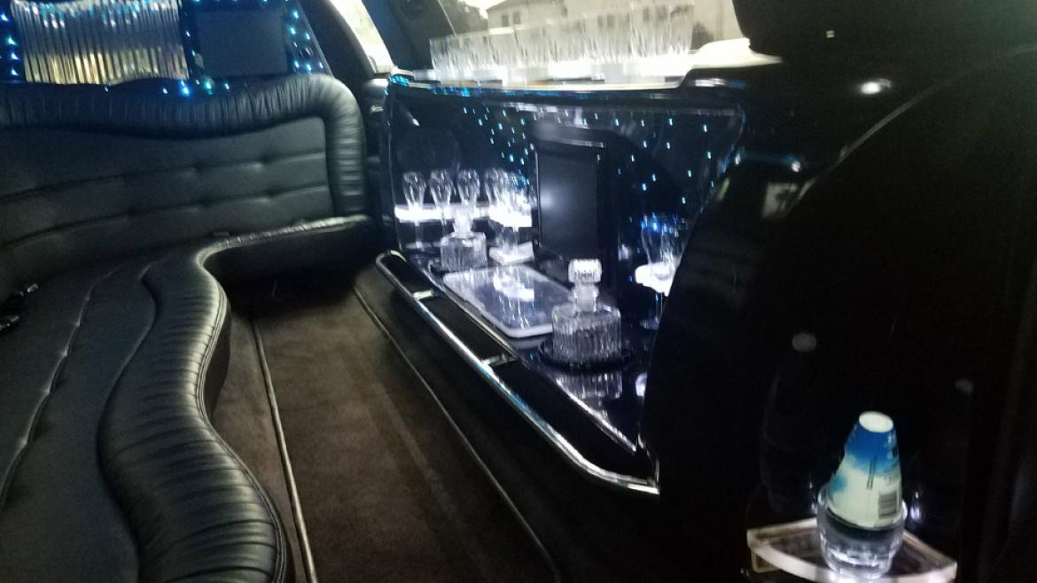 Photo of Limousine for sale: 2010 Lincoln Town Car 120&quot; by Tiffany