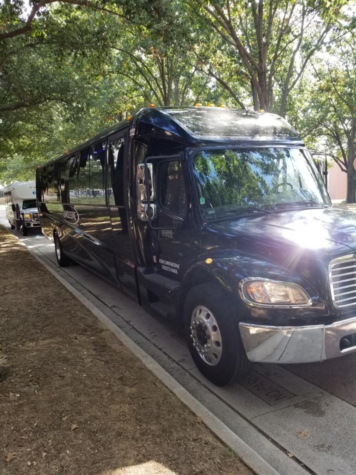 Executive Shuttle for Sale in oaklyn, NJ - Photo 4