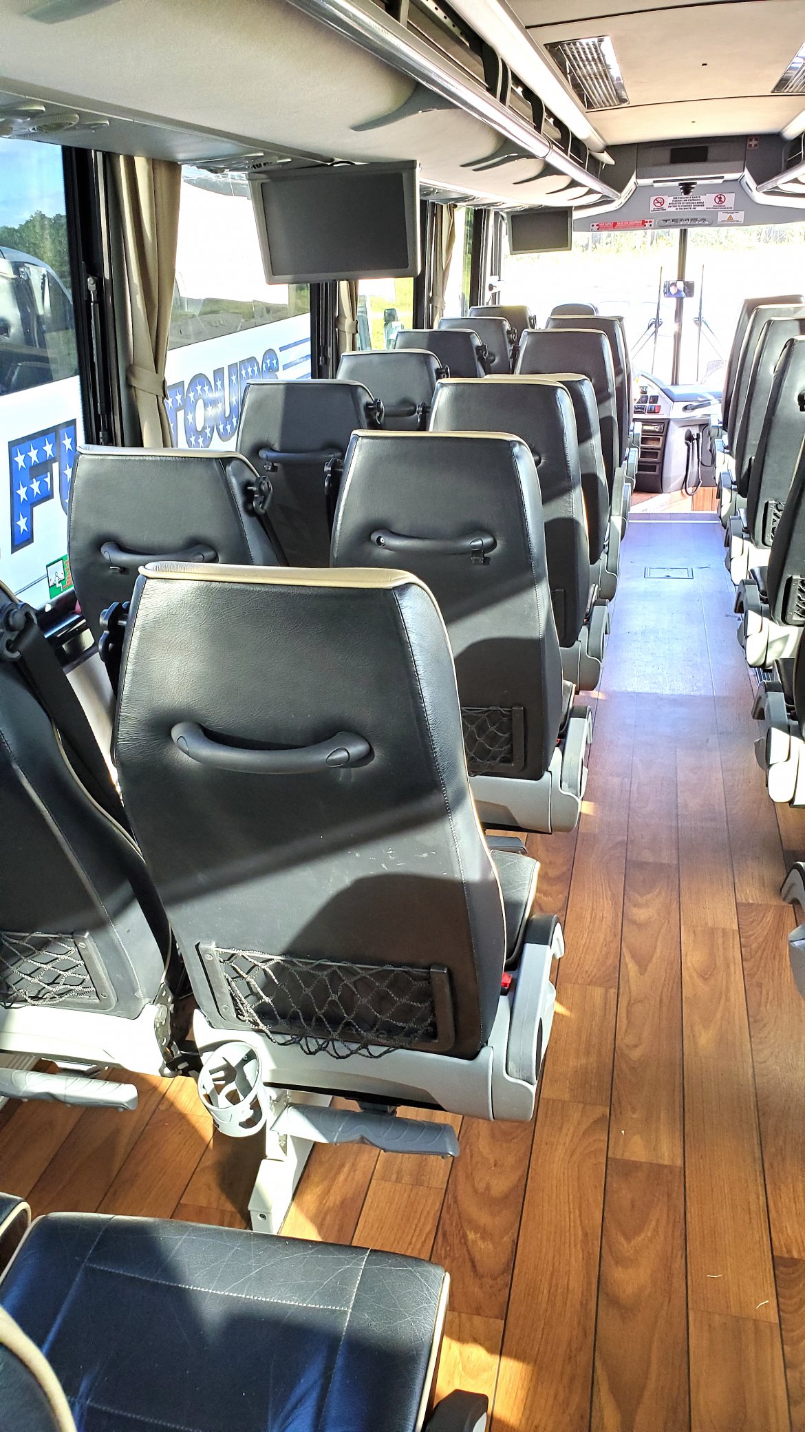 Motorcoach for Sale in oaklyn, NJ - Photo 9