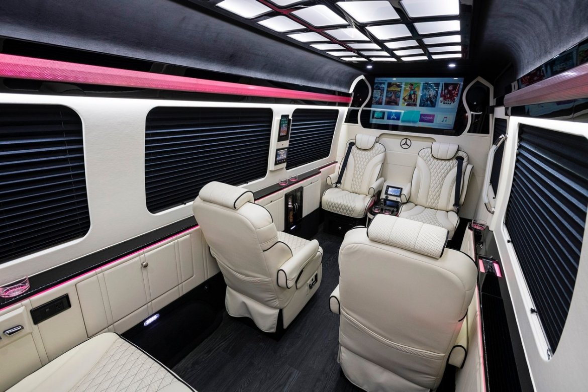 Sprinter for Sale in St. Petersburg, FL - Photo 2
