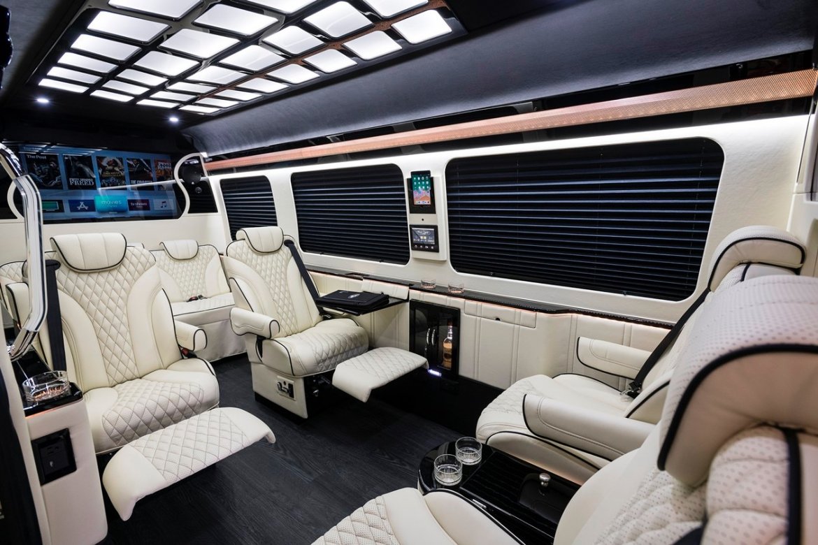 Sprinter for Sale in St. Petersburg, FL - Photo 4