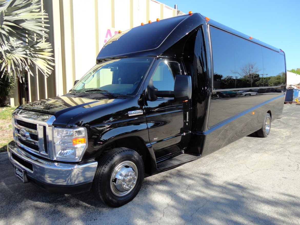 Limo Bus for sale: 2018 Ford E450 GM28 28" by Grech