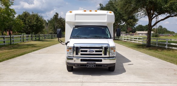 2011 Ford E450 Limo Bus for Sale in Houston, TX - Photo 2