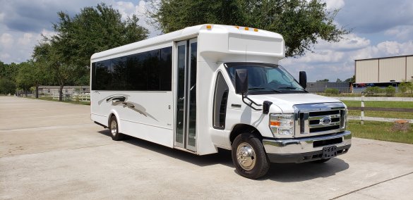 2011 Ford E450 Limo Bus for Sale in Houston, TX - Main Photo