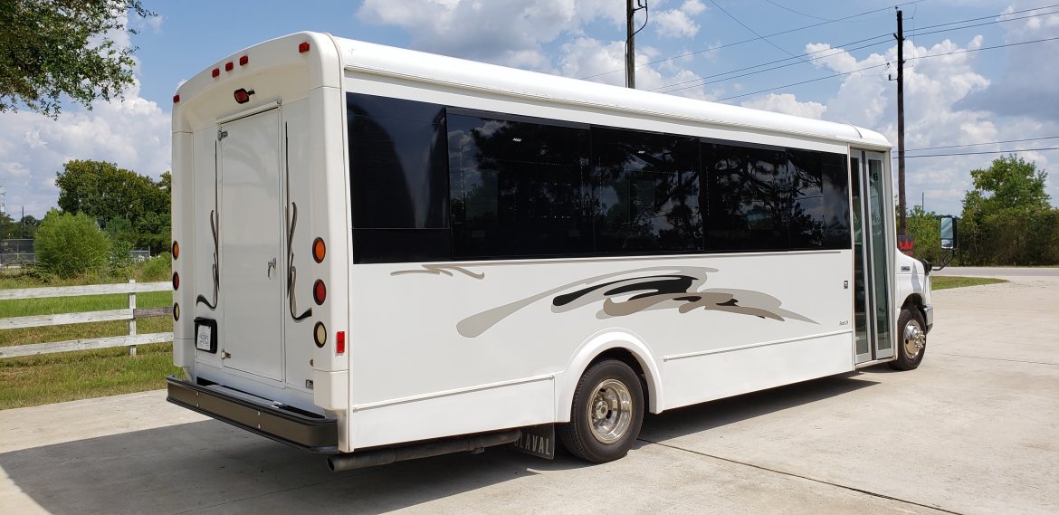 Limo Bus for Sale in Houston, TX - Photo 8