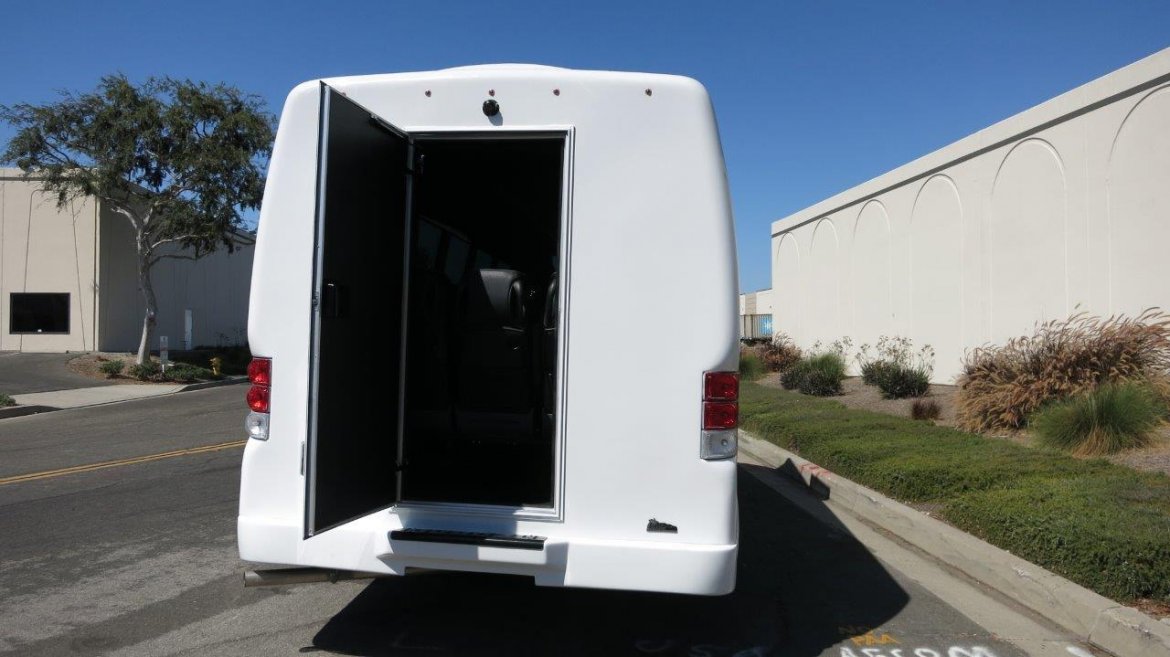 Shuttle Bus for Sale in CARSON, CA - Photo 8