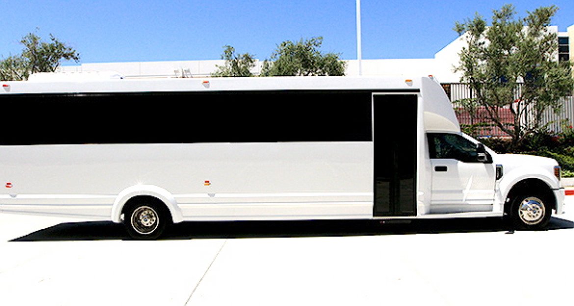 Limo Bus for Sale in oaklyn, NJ - Photo 4