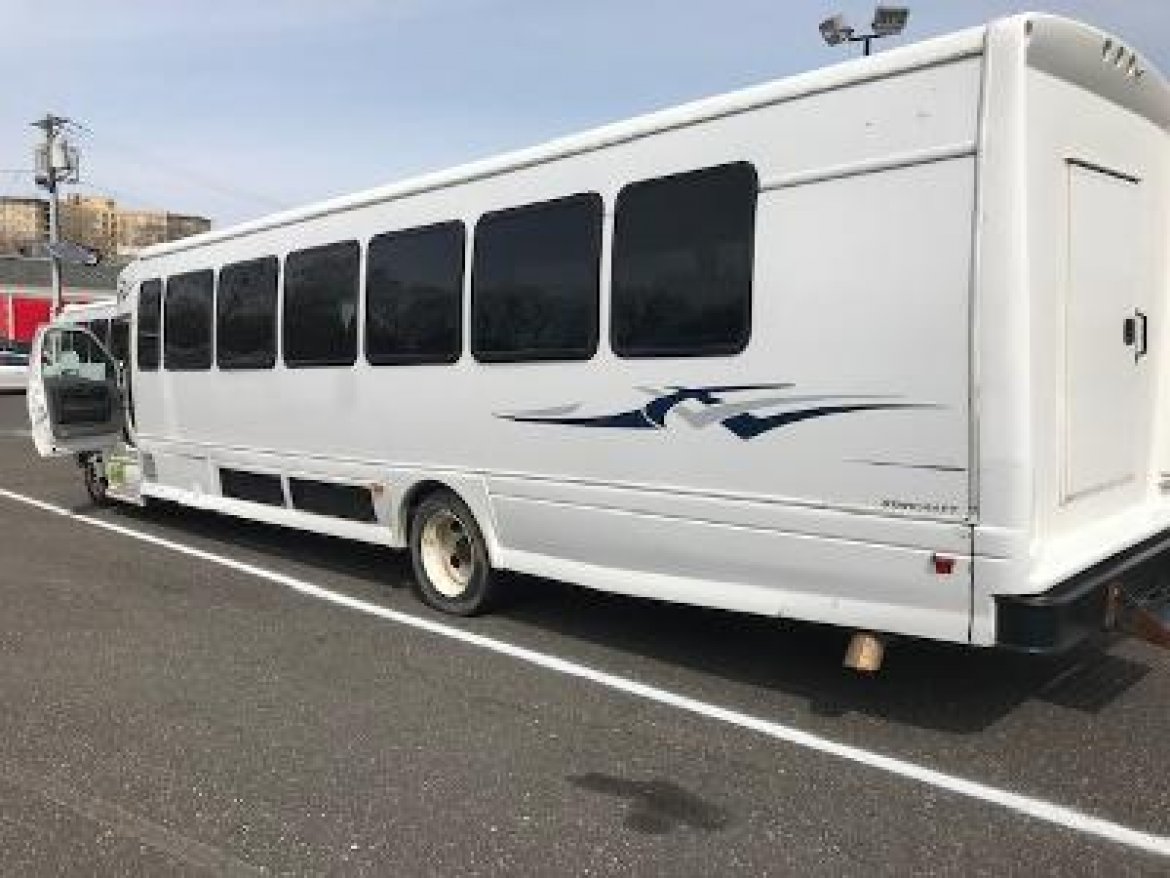Shuttle Bus for Sale in oaklyn, NJ - Photo 4
