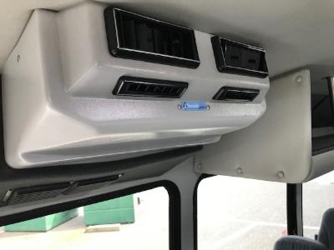 Shuttle Bus for Sale in oaklyn, NJ - Photo 11