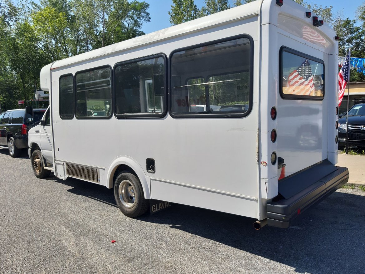 Shuttle Bus for Sale in Little Neck, NY - Photo 6
