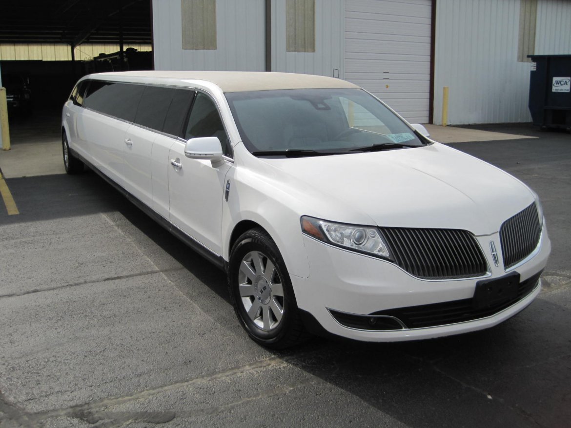 Limousine for Sale in Ozark, MO - Photo 6