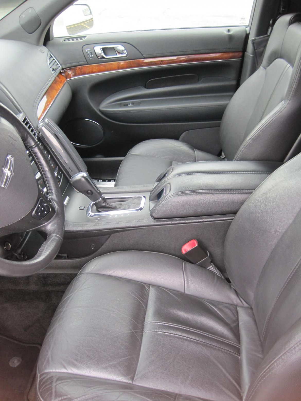 Limousine for Sale in Ozark, MO - Photo 17