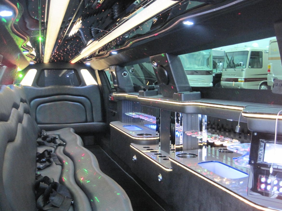 Limousine for Sale in Ozark, MO - Photo 20