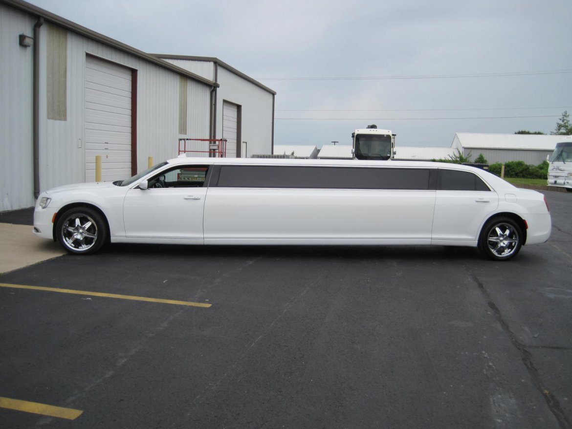 Limousine for sale: 2016 Chrysler 300 140" by Springfield Coach Builders