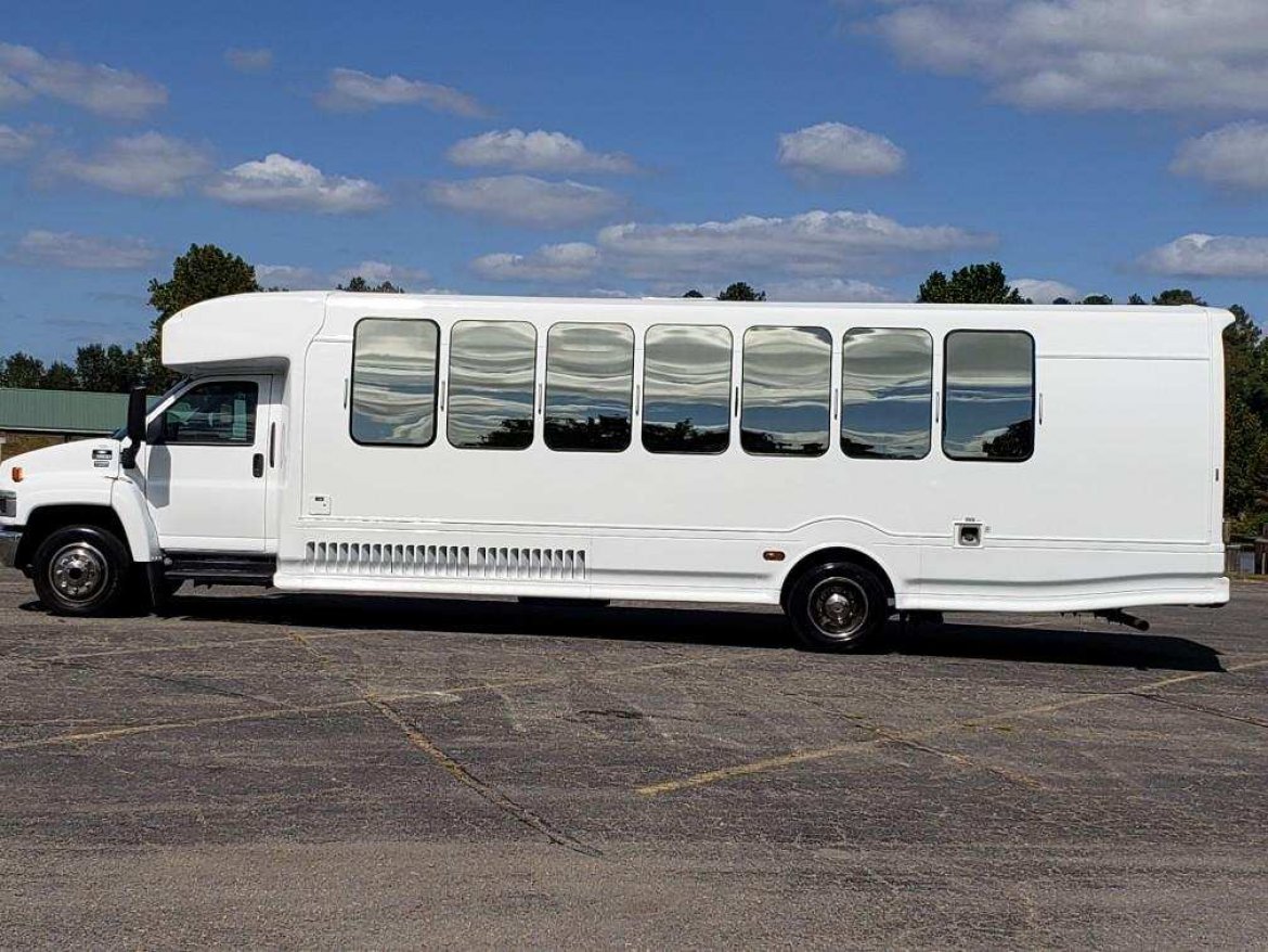 Limo Bus for Sale in Fontana, CA - Photo 3
