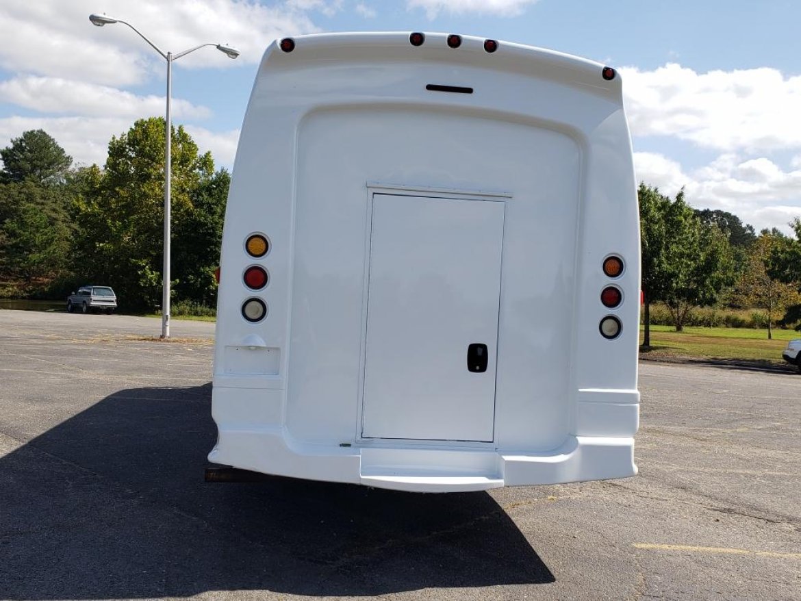 Limo Bus for Sale in Fontana, CA - Photo 6