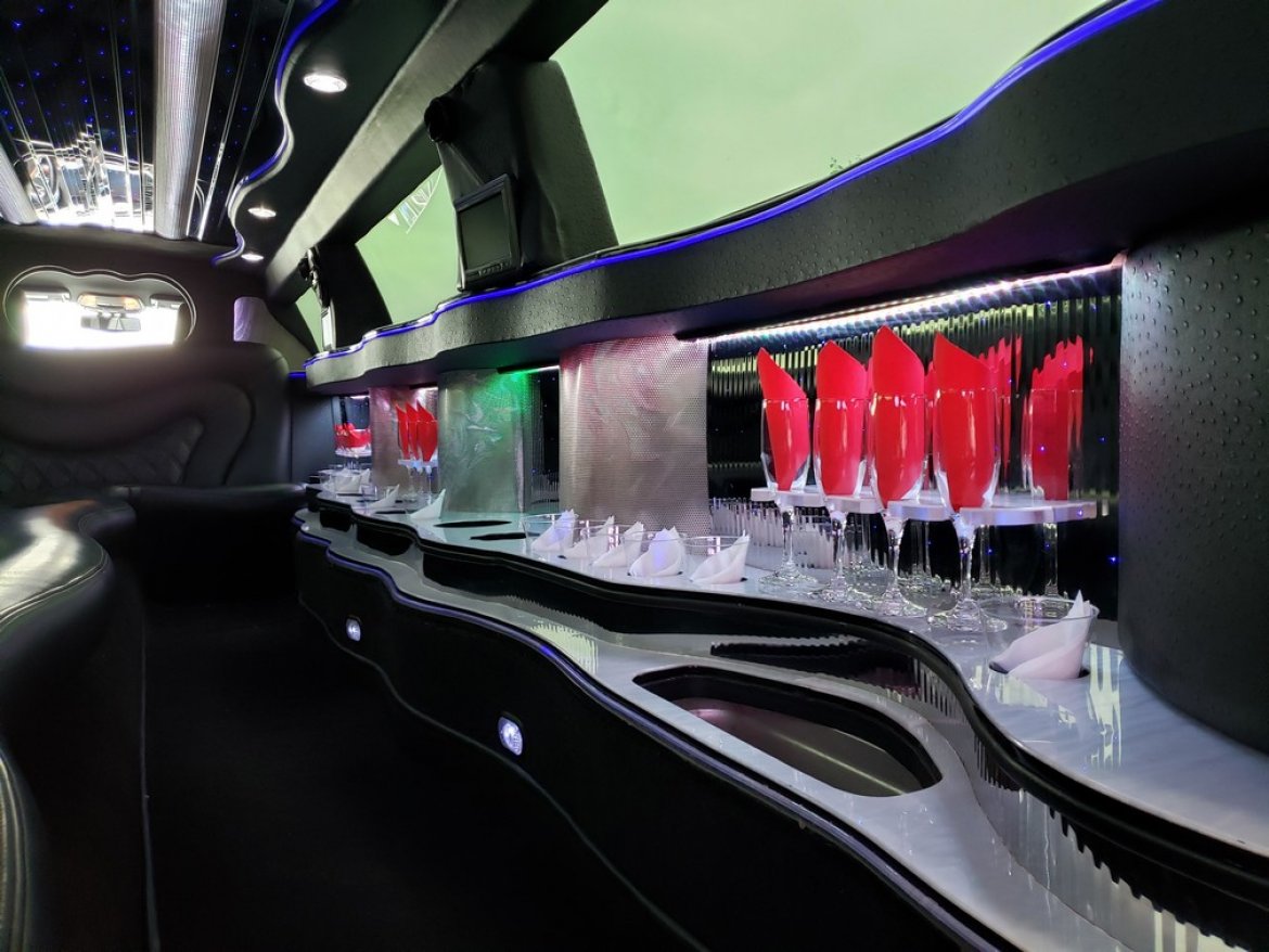 Limousine for Sale in North East, PA - Photo 4