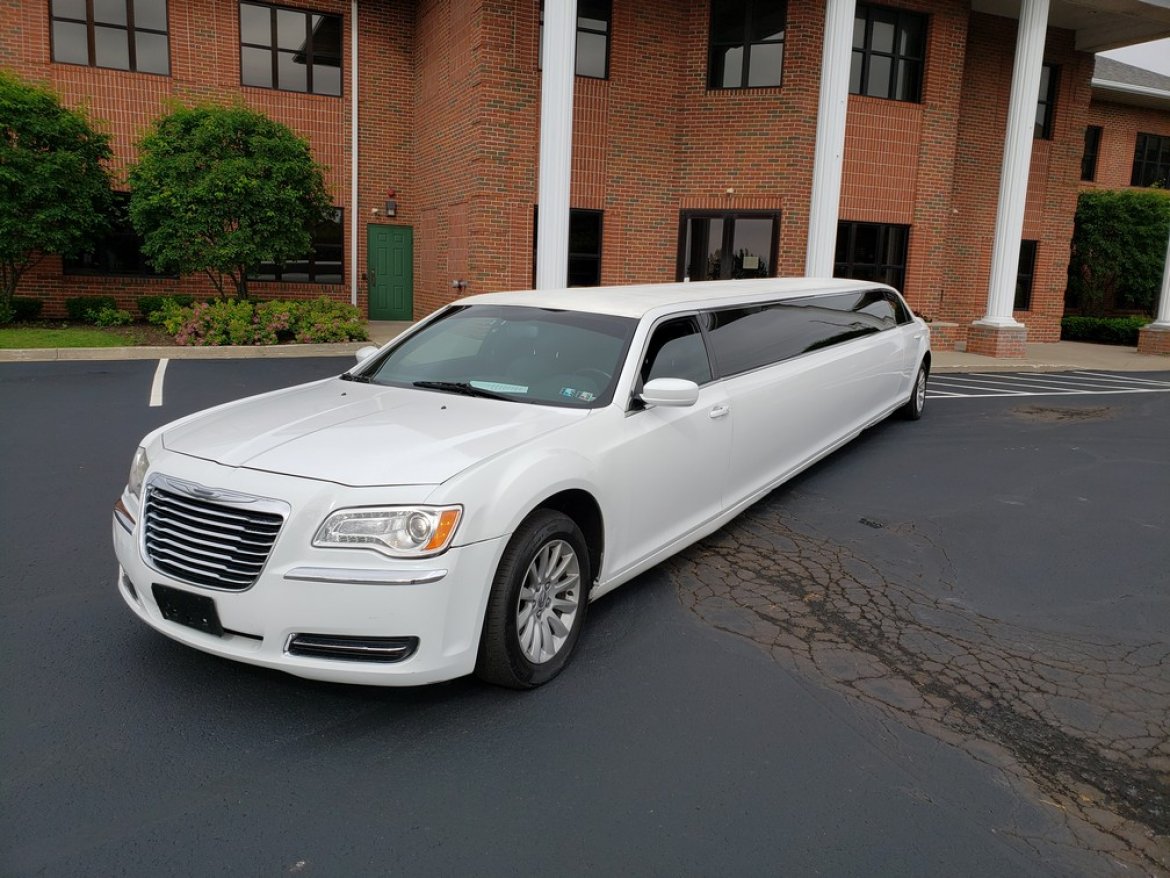 Limousine for Sale in North East, PA - Photo 10