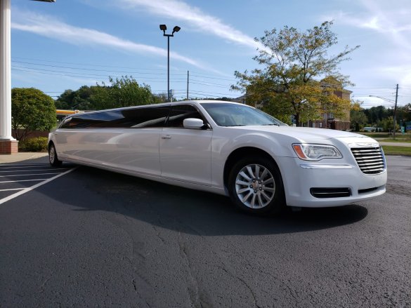 2014 Chrysler 300 Limousine for Sale in North East, PA - Main Photo