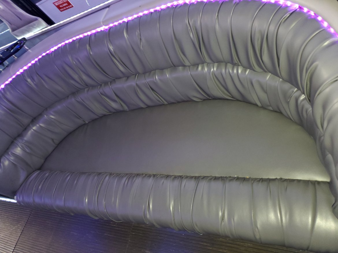 Limo Bus for Sale in New Boston, MI - Photo 21
