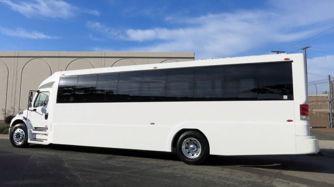 Shuttle Bus for Sale in CARSON, CA - Photo 6