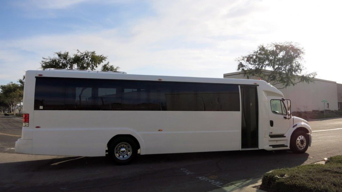 Shuttle Bus for Sale in CARSON, CA - Photo 10