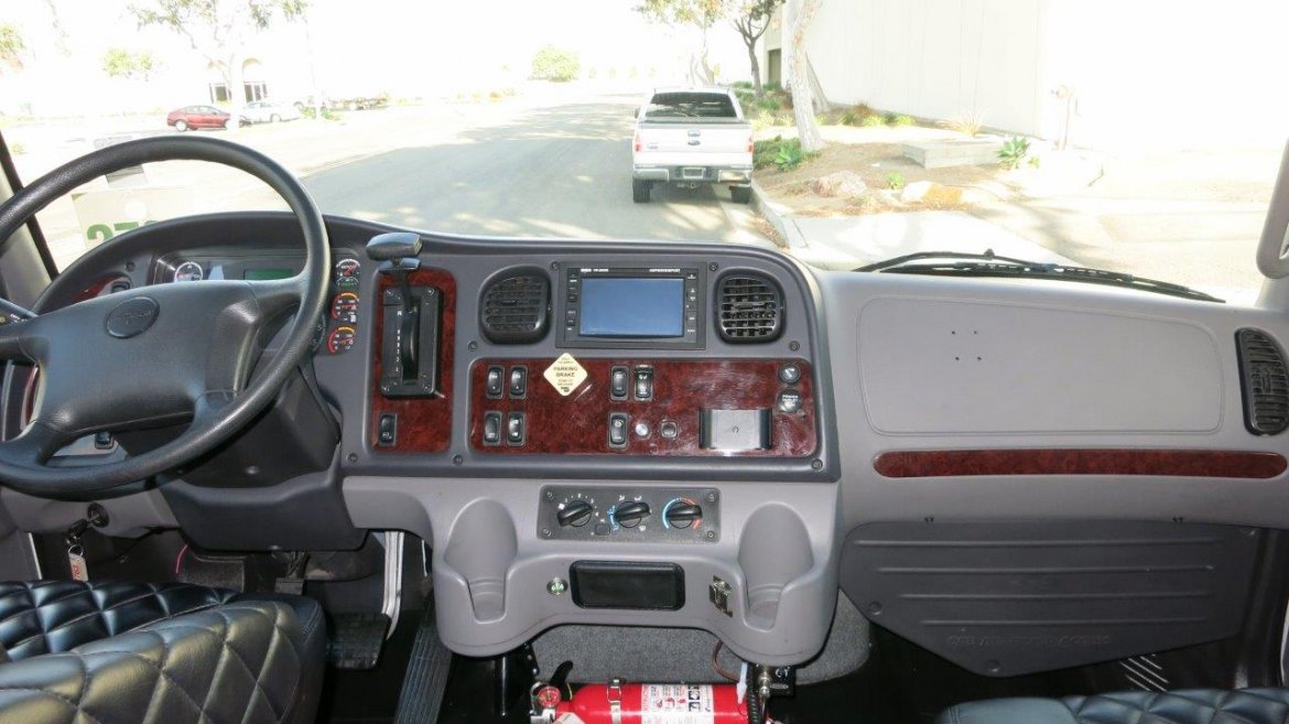 Shuttle Bus for Sale in CARSON, CA - Photo 14