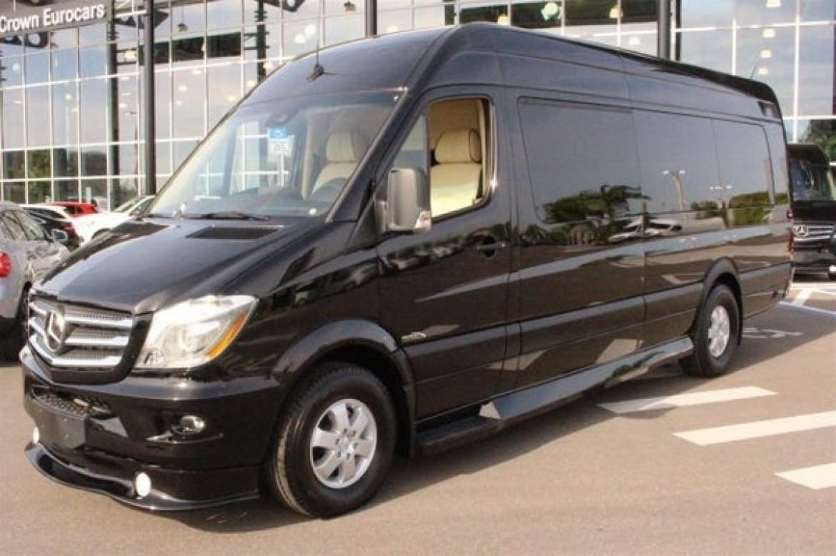 Sprinter for sale: 2018 Mercedes-Benz 3500 Super Single 25" by Midwest Auto Design