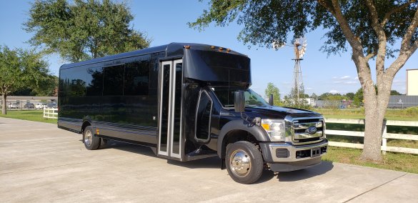 2012 Ford F550 Shuttle Bus for Sale in Houston, TX - Main Photo
