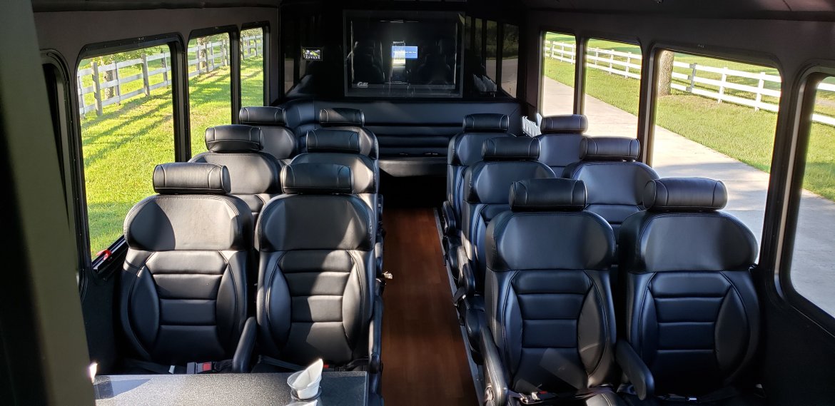 Shuttle Bus for Sale in Houston, TX - Photo 18