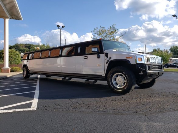 2007 Hummer H2 Limousine for Sale in North East, PA - Photo 2