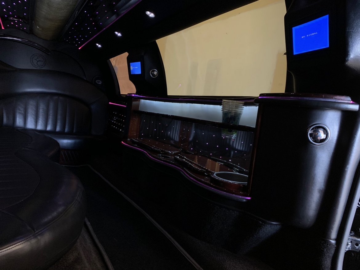 Limousine for Sale in Aurora, CO - Photo 5